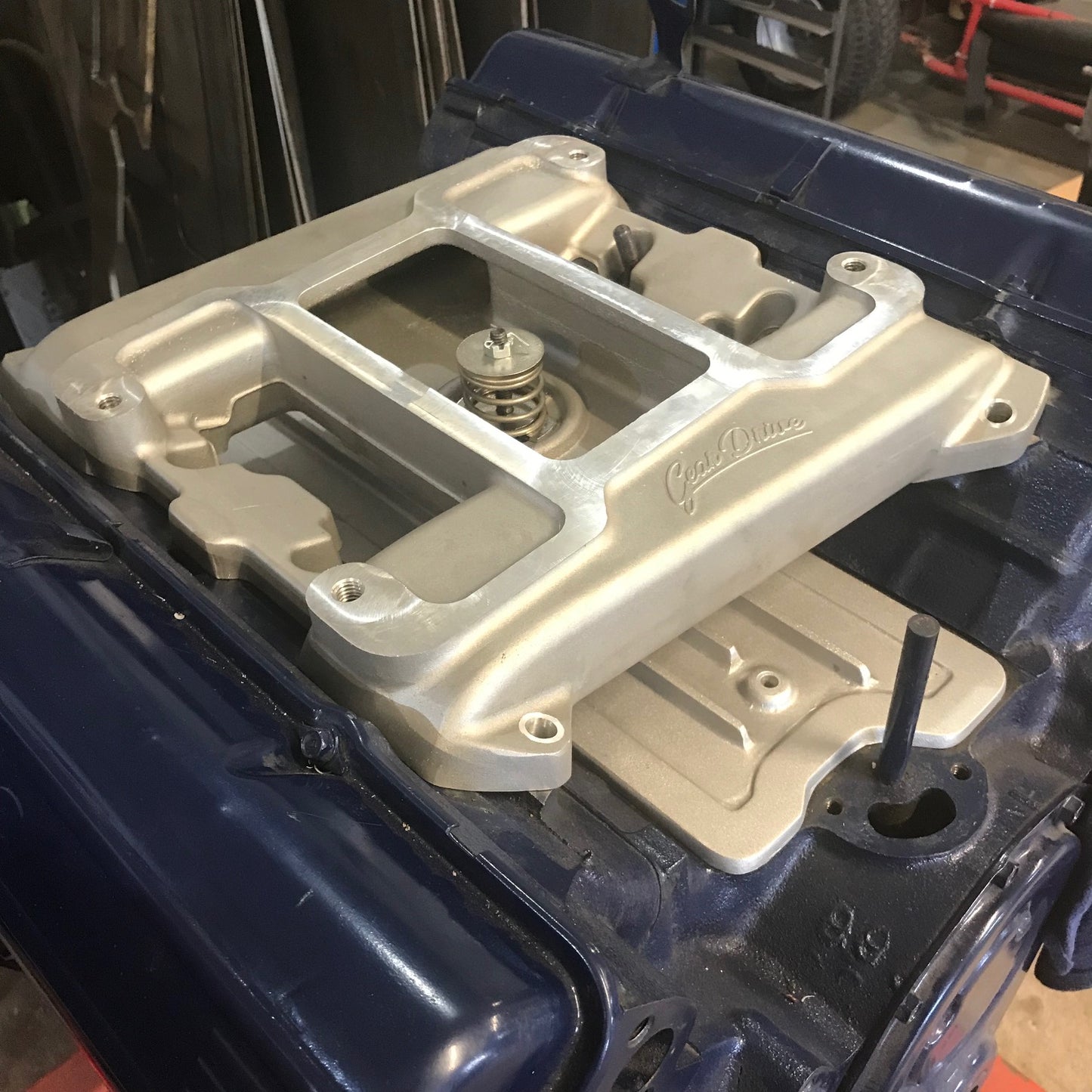 331 - 365- 390 cadillac 471 blower intake manifold